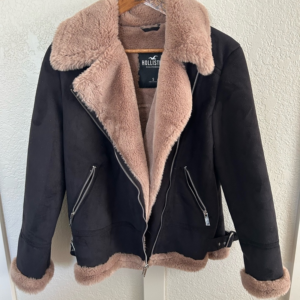 Hollister • Women's Suede and Faux Fur Coat